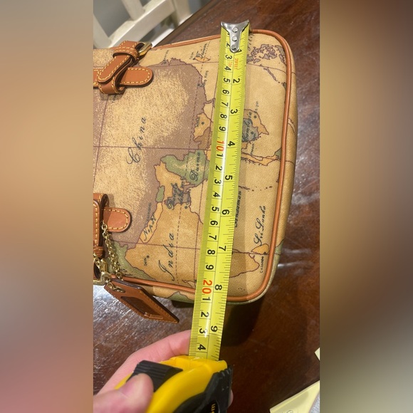 NEW Alviero Martini (ITALIAN) Bag with straps.Color: Brown/Orange - Picture 10 of 13